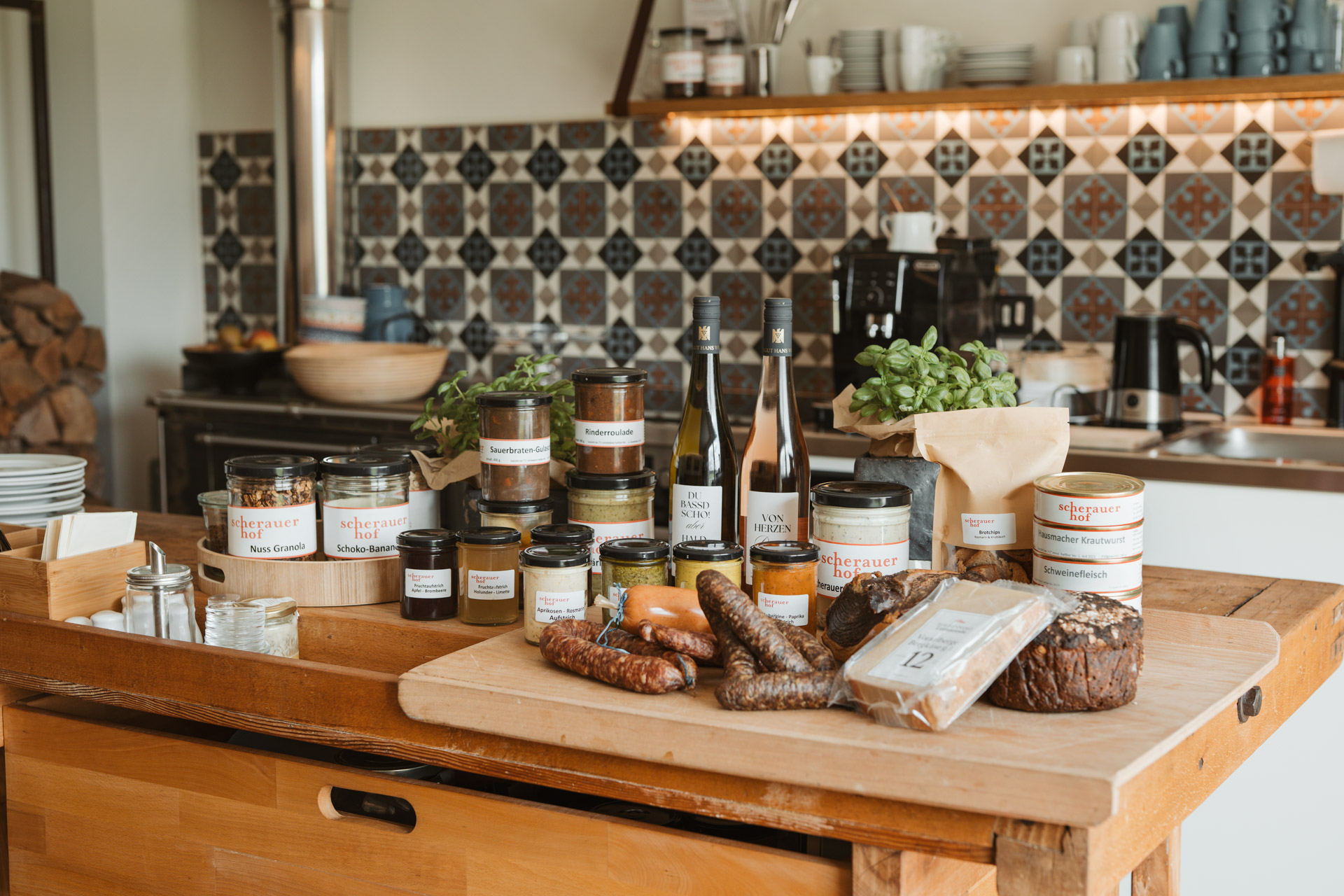 NEU.LAND. Pilotbetrieb Bock Produkte Hofladen