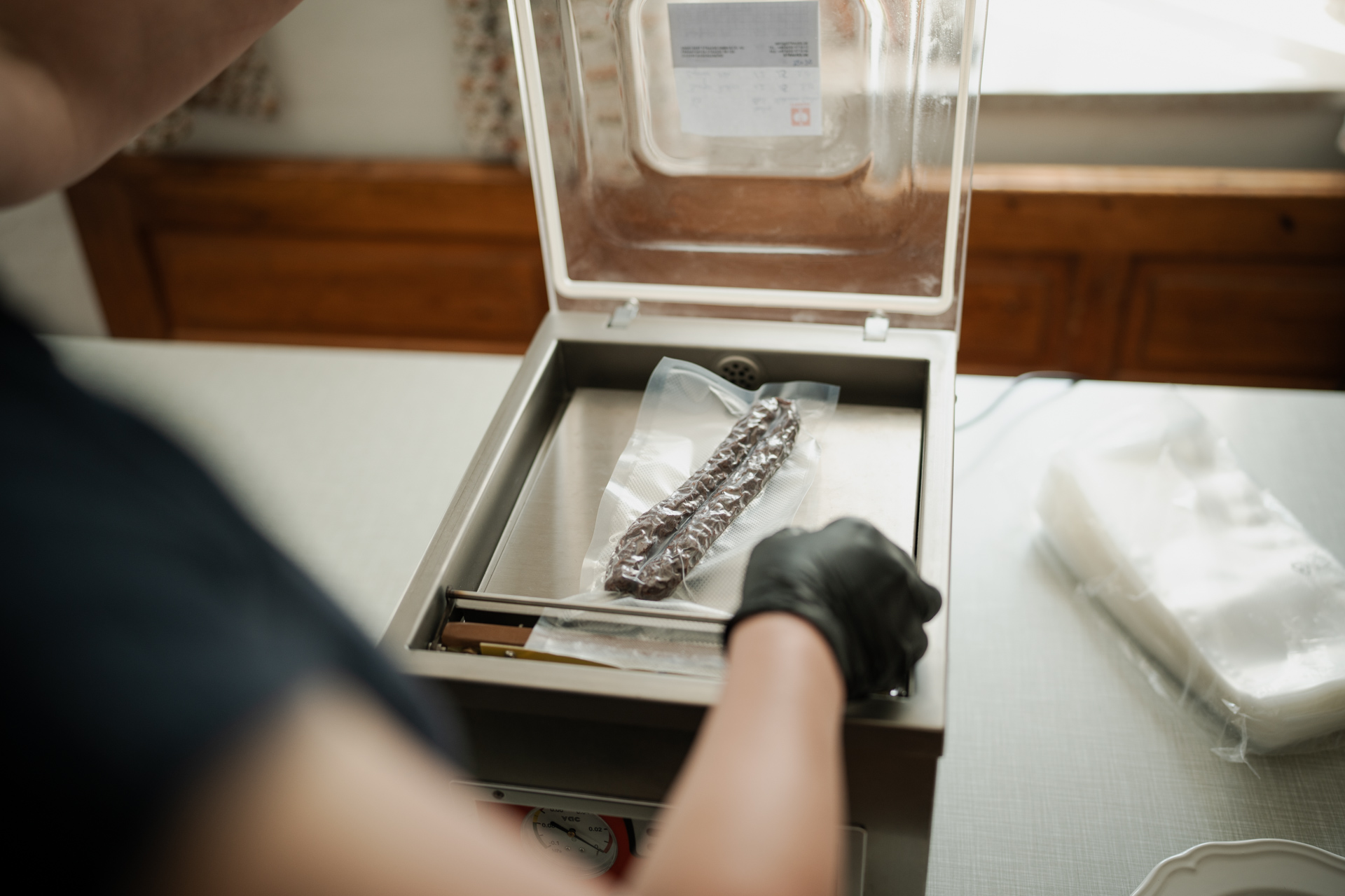 NEU.LAND. Pilotbetrieb Clement Vakuumieren