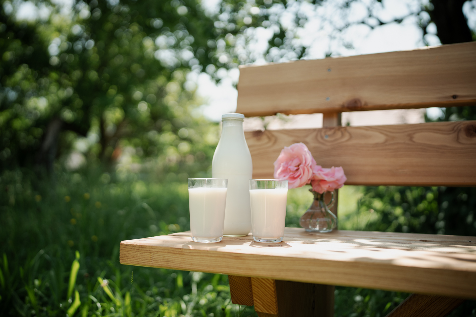 NEU.LAND. Pilotbetrieb Clement Rohmilchflasche