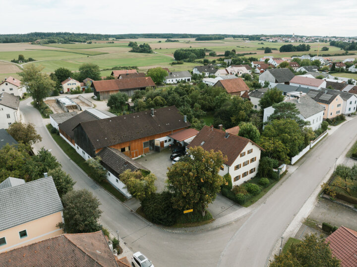 NEU.LAND. Pilotbetrieb Strauß Luftbild